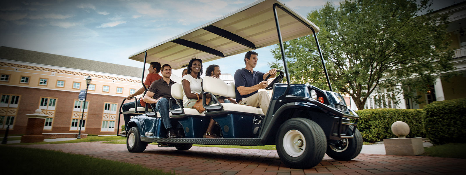 Why you should use golf carts at your next corporate retreat